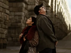 Pepe Aguilar y su ingeniosa reacción ante el romance de Ángela Aguilar y Christian Nodal: el arte de evadir el drama con humor